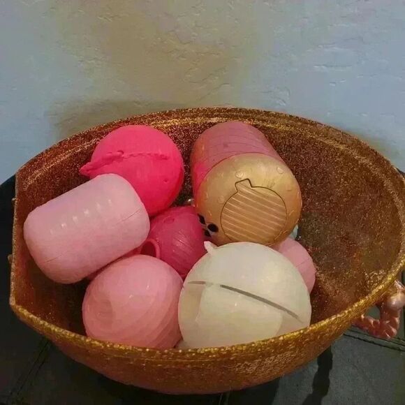 LOL Surprise Dolls Baby Dolls and Pets Ball Assortment EUC several sizes - Picture 2 of 7